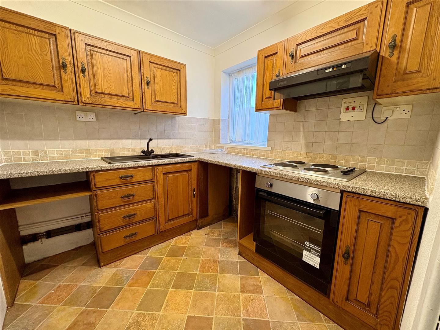 4 Brynheulog Court, Brynmenyn, Bridgend, CF32 9LG